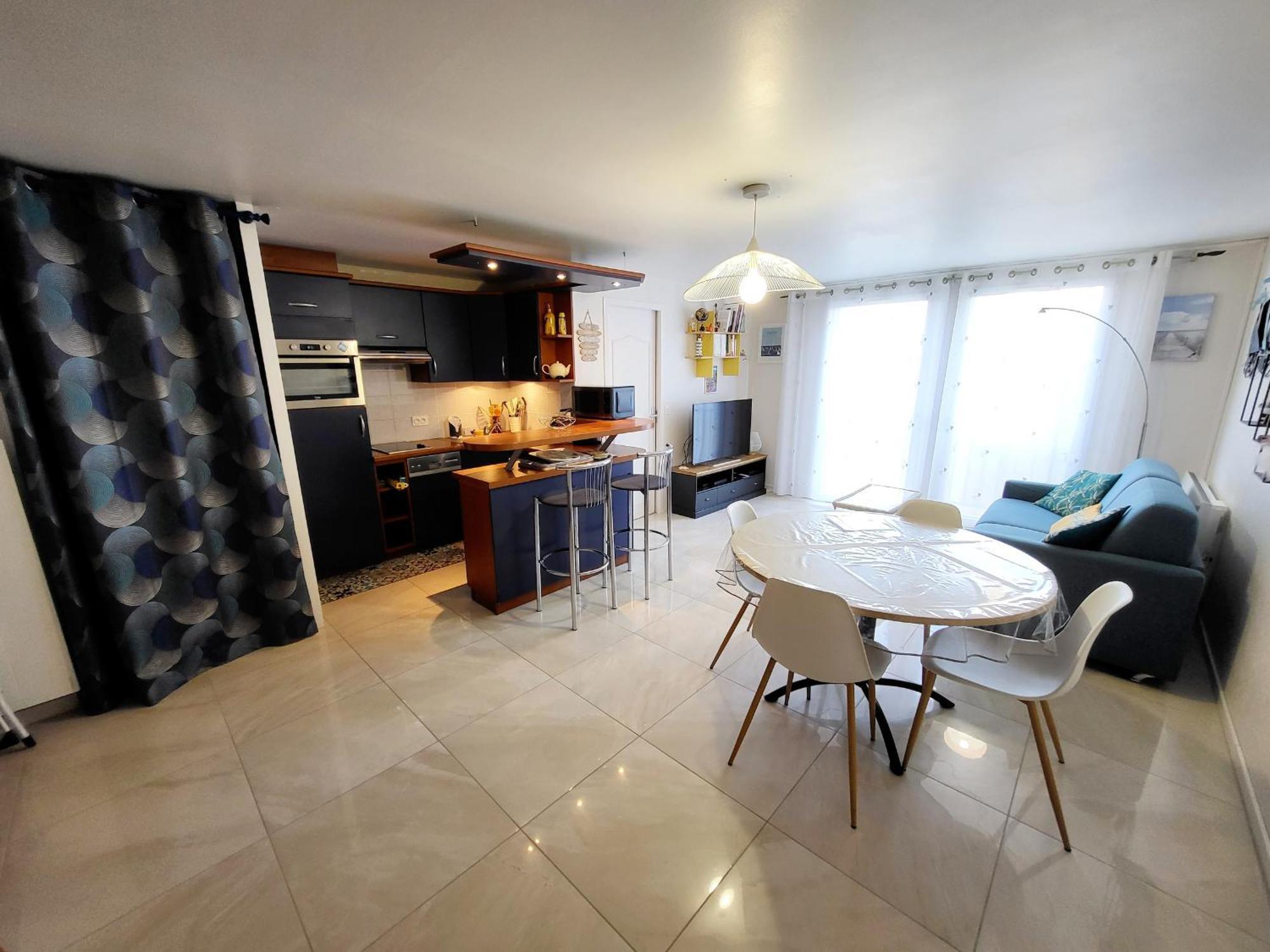 Appartement Moderne Au Centre-Ville, 150M Plage, Wifi, Confort Ideal Pour Familles - Fr-1-92-876 Les Sables-dʼOlonne Exterior foto